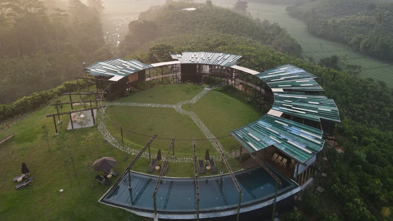 The Round House